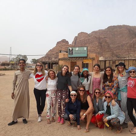 Wadi Rum Light Camp מראה חיצוני תמונה