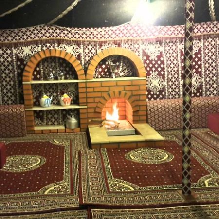 Wadi Rum Light Camp מראה חיצוני תמונה