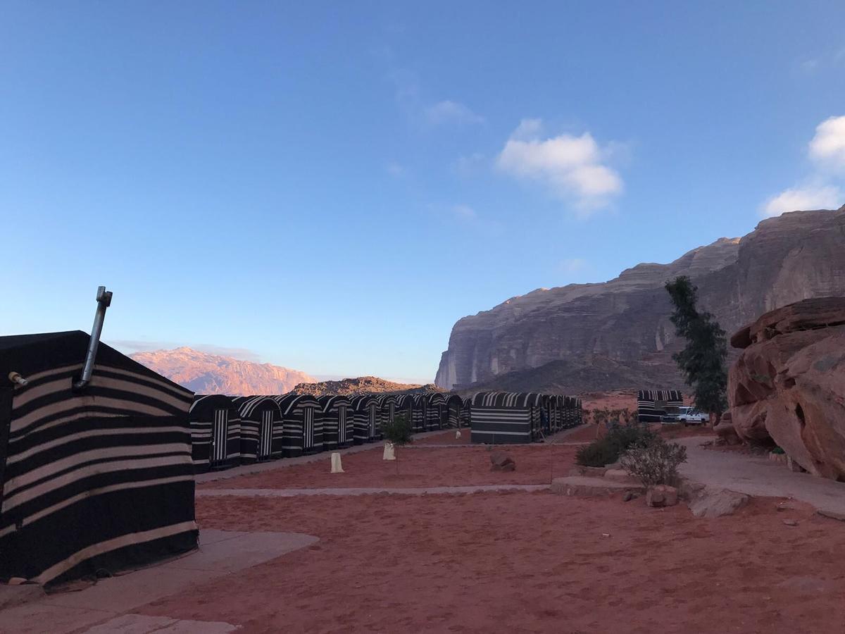 Wadi Rum Light Camp מראה חיצוני תמונה