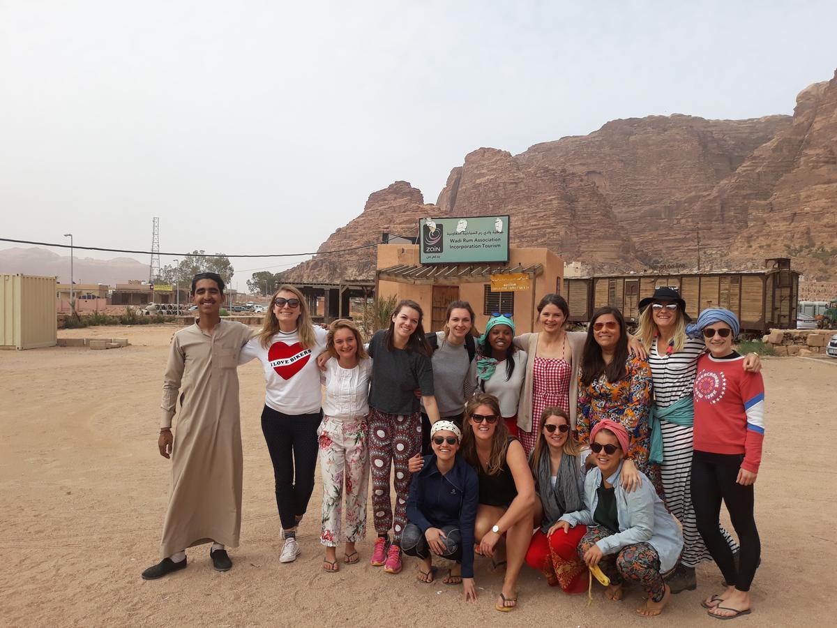 Wadi Rum Light Camp מראה חיצוני תמונה